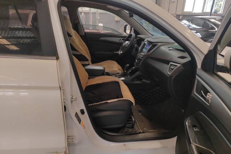 Used CHANGAN CS75 2017 Shangkui Edition 1.5T Automatic Fengxiang Model Right Front Seat