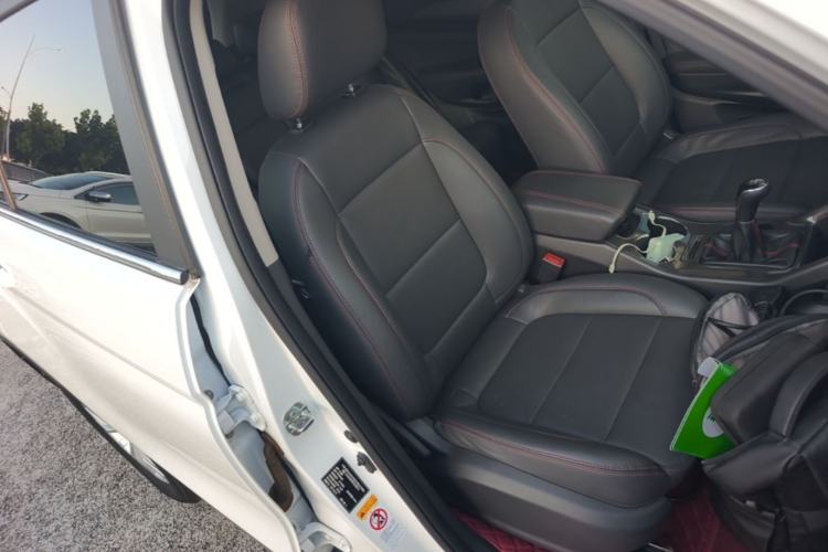 Used CHANGAN CS75 2017 Shangku Edition 1.5T Manual ZhiXiang Model Right Front Seat