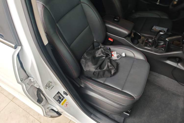 Used CHANGAN CS75 2017 Shangku Edition 1.5T Manual ZhiXiang Model Right Front Seat