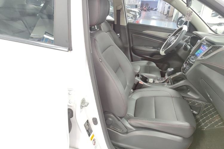 Used CHANGAN CS75 2017 Shangkui Edition 1.5T Automatic Fengxiang Model Right Front Seat