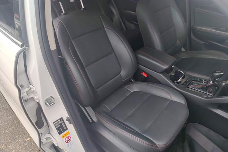 Used CHANGAN CS75 2017 Shangkui Edition 1.5T Automatic Fengyu Model Right Front Seat