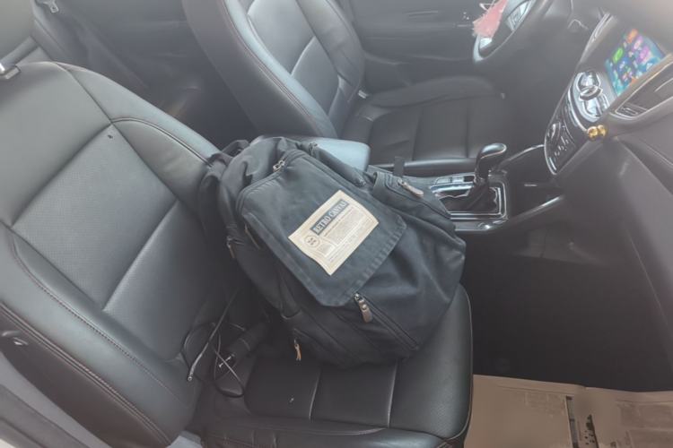 Used CHANGAN CS75 2017 Shangkui Edition 1.5T Automatic Fengyue Model Right Front Seat