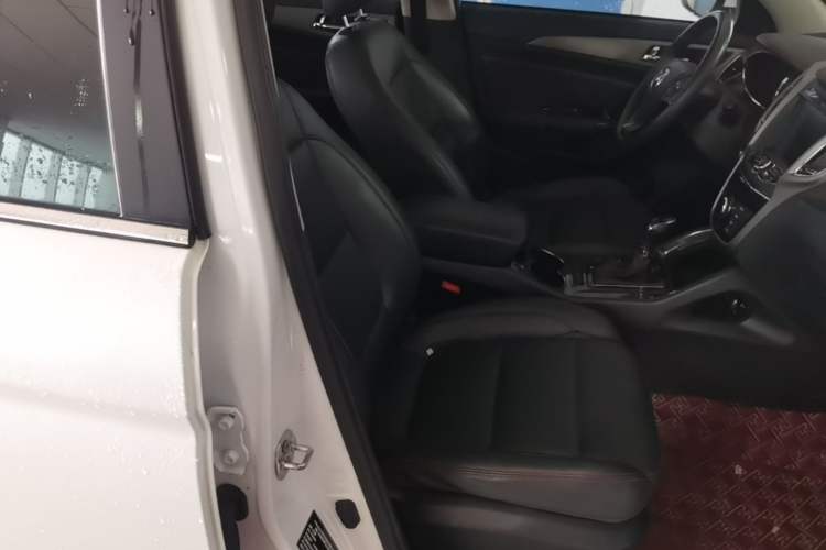 Used CHANGAN CS75 2017 Shangkui Edition 1.8T Automatic All-Wheel-Drive Luxury Model Right Front Seat