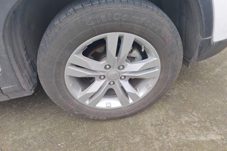 Used CHANGAN CS75 2017 Shangkui Edition 1.5T Automatic Sharp Model Right Front Wheel Hub