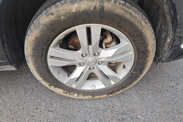 Used CHANGAN CS75 2017 Shangku Edition 1.5T Manual ZhiXiang Model Right Front Wheel Hub