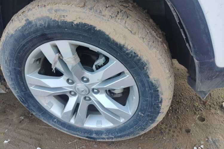 Used CHANGAN CS75 2017 Shangku Edition 1.5T Manual ZhiXiang Model Right Front Wheel Hub