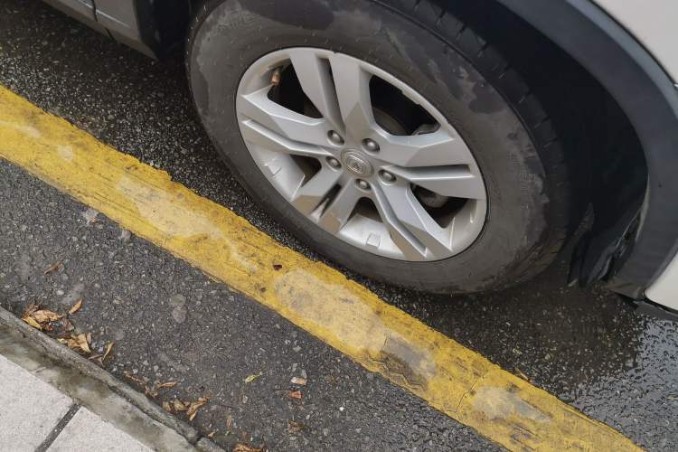Used CHANGAN CS75 2017 Shangku Edition 1.5T Manual ZhiXiang Model Right Front Wheel Hub