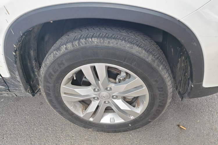 Used CHANGAN CS75 2017 Shangkui Edition 1.5T Automatic Fengyue Model Right Front Wheel Hub