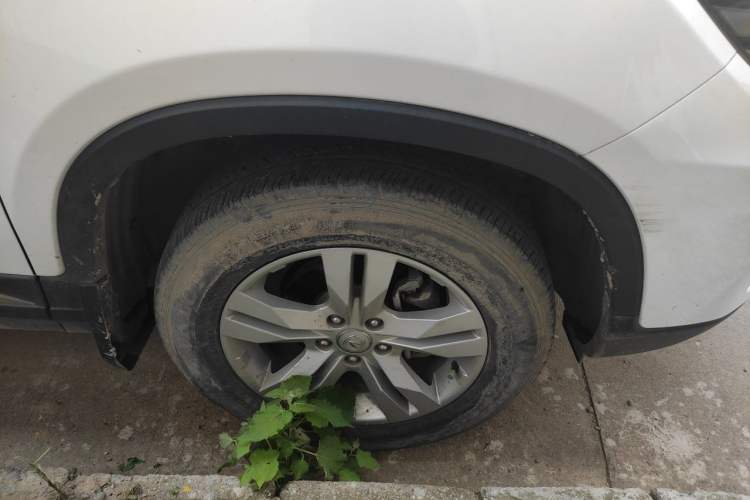 Used CHANGAN CS75 2017 Shangku Edition 1.5T Manual ZhiXiang Model Right Front Wheel Hub