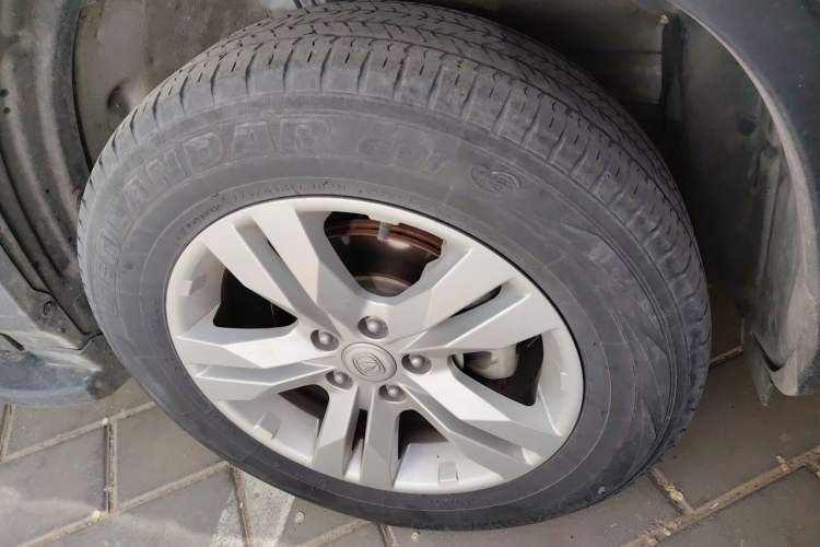 Used CHANGAN CS75 2017 Shangkui Edition 1.5T Automatic Fengxiang Model Right Front Wheel Hub