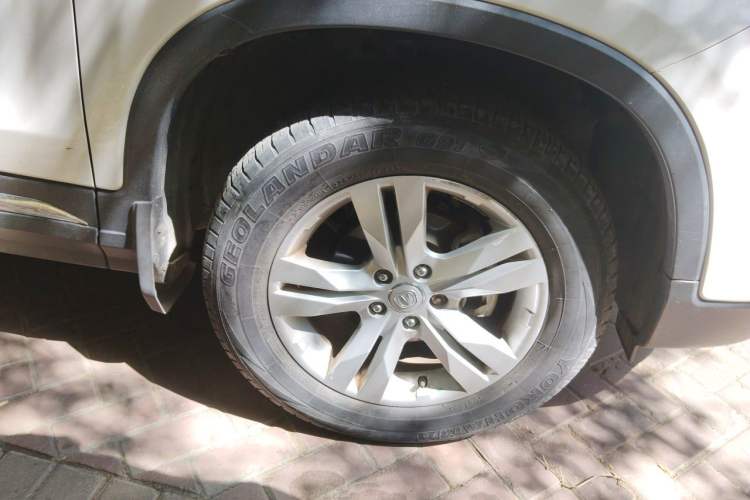 Used CHANGAN CS75 2017 Shangkui Edition 1.5T Manual Fengxiang Model Right Front Wheel Hub