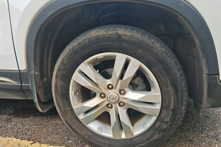 Used CHANGAN CS75 2017 Shangkui Edition 1.5T Automatic Fengyue Model Right Front Wheel Hub
