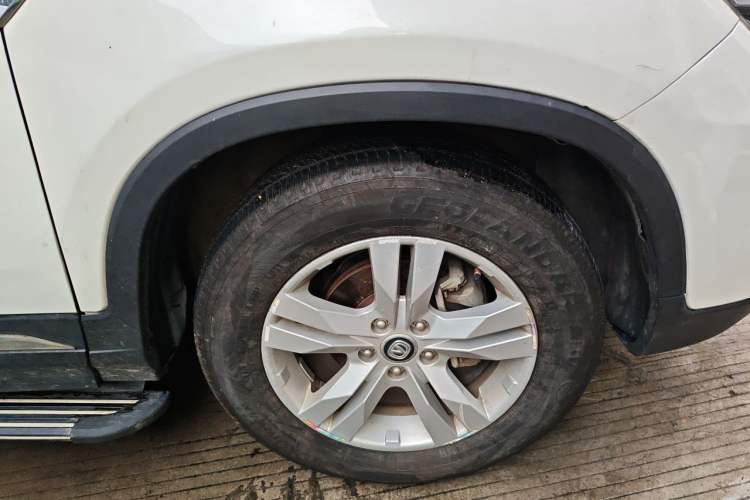 Used CHANGAN CS75 2017 Shangku Edition 1.5T Manual ZhiXiang Model Right Front Wheel Hub
