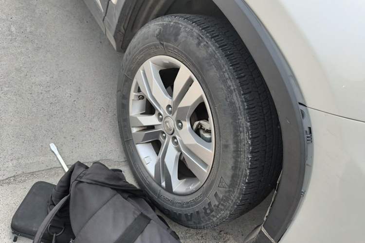 Used CHANGAN CS75 2017 Shangkui Edition 1.5T Manual Enjoyment Model Right Front Wheel Hub