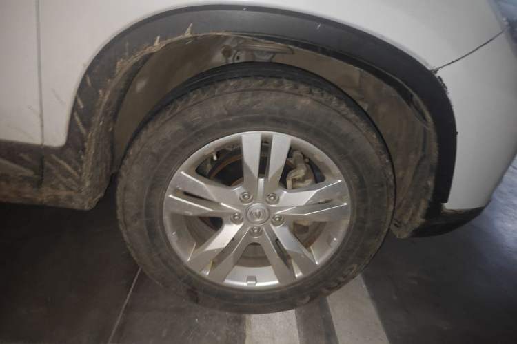 Used CHANGAN CS75 2017 Shangkui Edition 1.5T Manual Fengxiang Model Right Front Wheel Hub