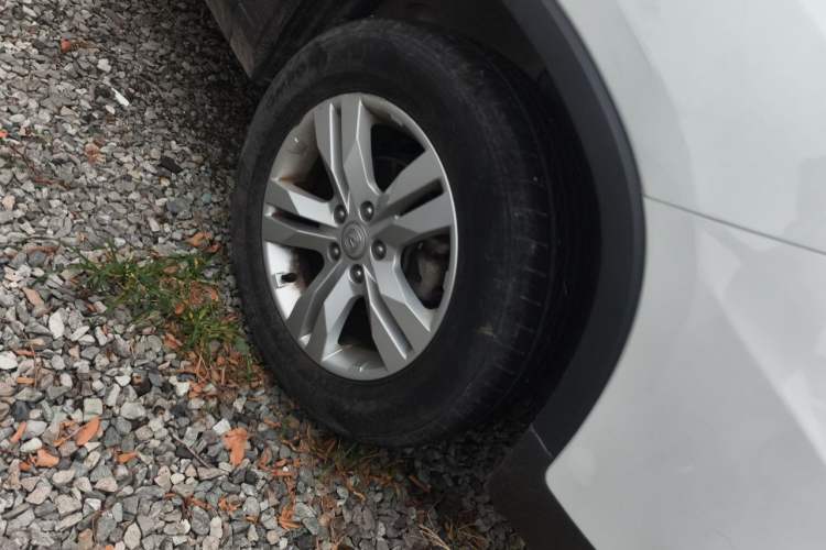 Used CHANGAN CS75 2017 Shangku Edition 1.5T Manual ZhiXiang Model Right Front Wheel Hub