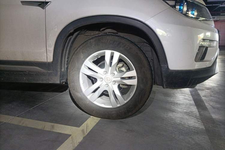 Used CHANGAN CS75 2017 Shangku Edition 1.5T Manual ZhiXiang Model Right Front Wheel Hub