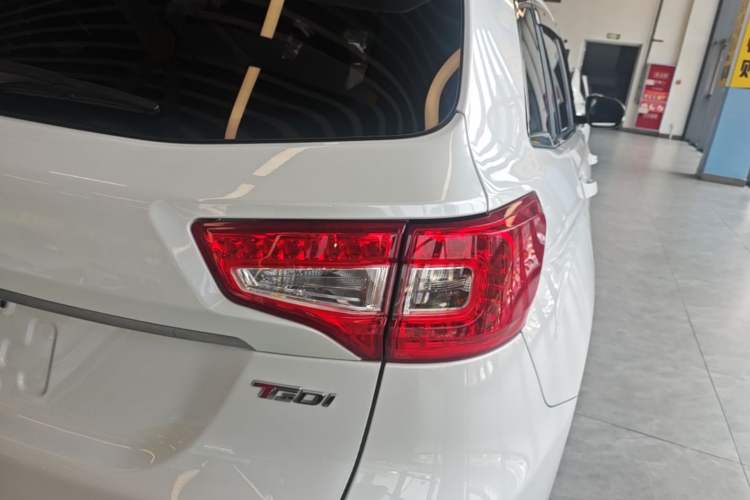 Used CHANGAN CS75 2017 Shangkui Edition 1.5T Automatic Sharp Model Right Rear Taillight