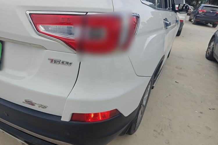 Used CHANGAN CS75 2017 Shangkui Edition 1.5T Automatic Fengxiang Model Right Rear Taillight