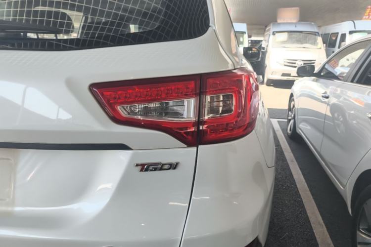 Used CHANGAN CS75 2017 Shangkui Edition 1.5T Automatic Fengyue Model Right Rear Taillight