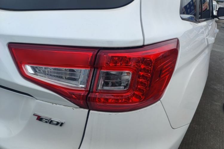 Used CHANGAN CS75 2017 Shangkui Edition 1.5T Manual Fengxiang Model Right Rear Taillight