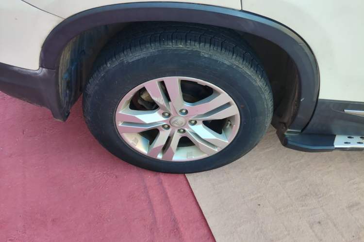 Used CHANGAN CS75 2017 Shangkui Edition 1.5T Manual Fengxiang Model Right Rear Wheel Hub