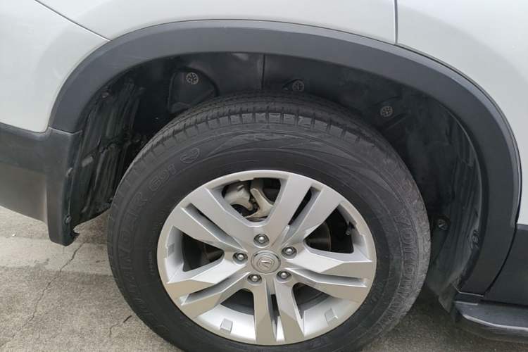 Used CHANGAN CS75 2017 Shangkui Edition 1.5T Automatic Fengxiang Model Right Rear Wheel Hub