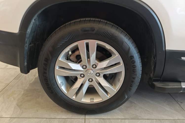 Used CHANGAN CS75 2017 Shangkui Edition 1.5T Automatic Fengyue Model Right Rear Wheel Hub