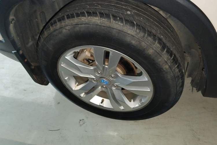 Used CHANGAN CS75 2017 Shangkui Edition 1.5T Manual Fengxiang Model Right Rear Wheel Hub
