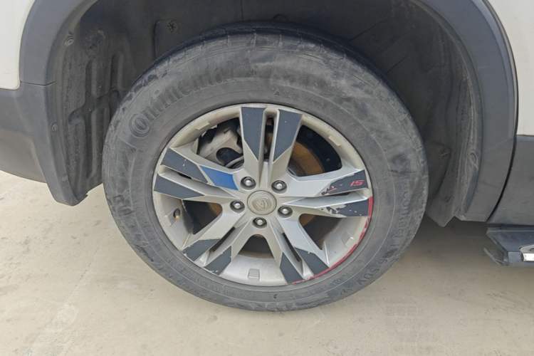 Used CHANGAN CS75 2017 Shangkui Edition 1.5T Automatic Fengxiang Model Right Rear Wheel Hub