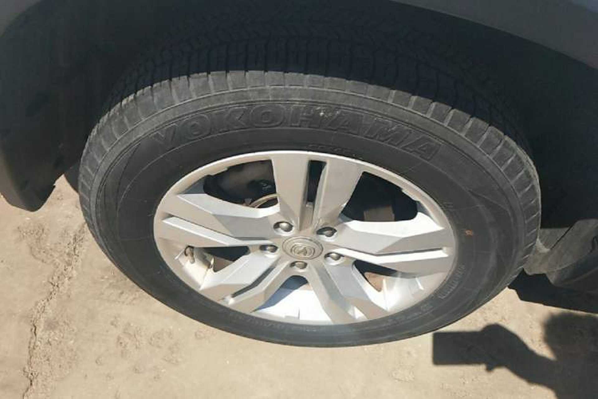 Used CHANGAN CS75 2017 Shangkui Edition 1.5T Automatic Fengyue Model Right Rear Wheel Hub