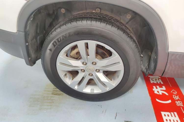 Used CHANGAN CS75 2017 Shangkui Edition 1.5T Automatic Fengxiang Model Right Rear Wheel Hub