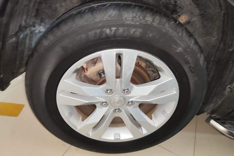 Used CHANGAN CS75 2017 Shangkui Edition 1.5T Manual Fengxiang Model Right Rear Wheel Hub