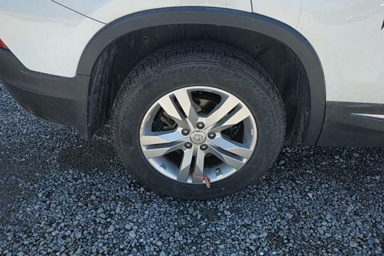 Used CHANGAN CS75 2017 Shangku Edition 1.5T Manual ZhiXiang Model Right Rear Wheel Hub