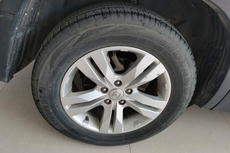 Used CHANGAN CS75 2017 Shangkui Edition 1.8T Automatic All-Wheel-Drive Elite Model Right Rear Wheel Hub
