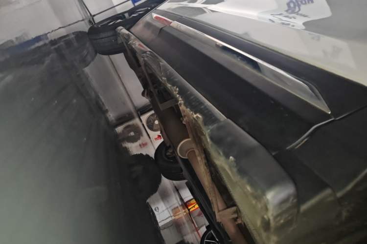 Used CHANGAN CS75 2017 Shangkui Edition 1.5T Manual Fengxiang Model Right Side Sill