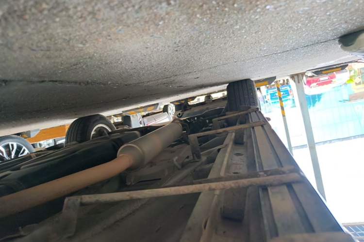 Used CHANGAN CS75 2017 Shangkui Edition 1.5T Automatic Fengxiang Model Right Side Sill