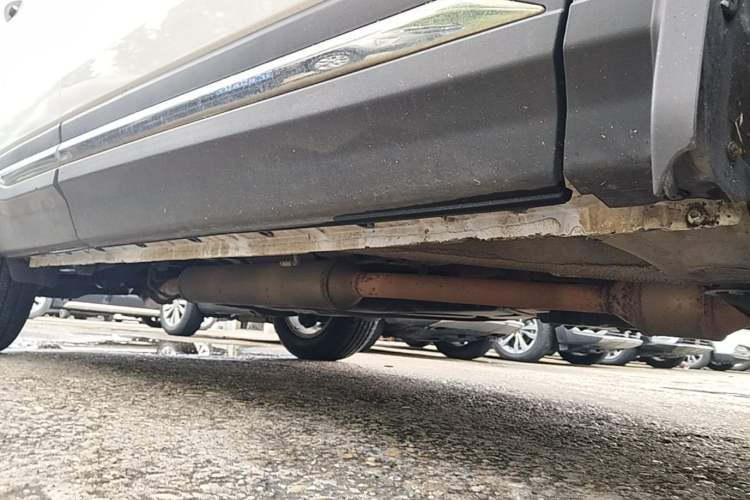 Used CHANGAN CS75 2017 Shangkui Edition 1.5T Automatic Fengxiang Model Right Side Sill