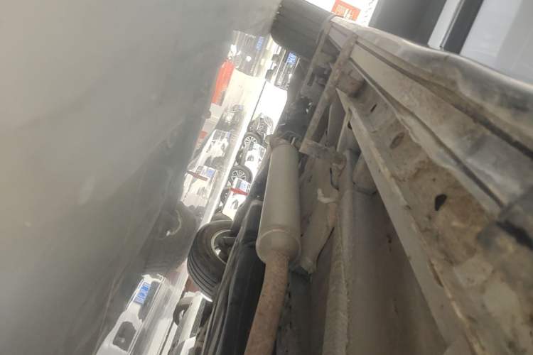 Used CHANGAN CS75 2017 Shangkui Edition 1.5T Automatic Fengxiang Model Right Side Sill