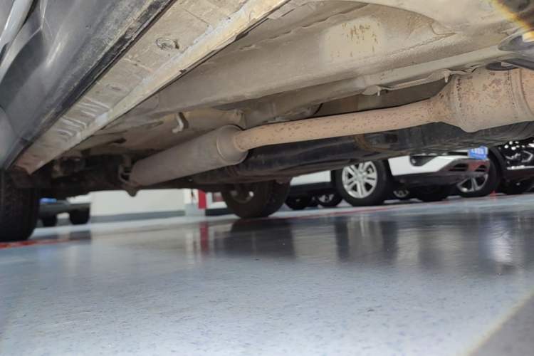 Used CHANGAN CS75 2017 Shangkui Edition 1.5T Automatic Fengxiang Model Right Side Sill