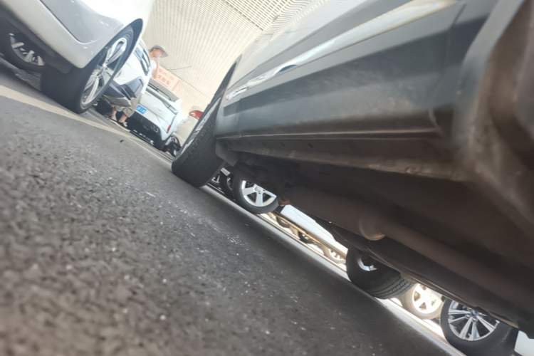 Used CHANGAN CS75 2017 Shangkui Edition 1.5T Automatic Fengyue Model Right Side Sill
