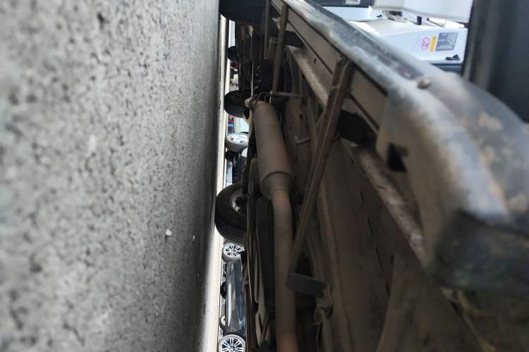 Used CHANGAN CS75 2017 Shangku Edition 1.5T Manual ZhiXiang Model Right Side Sill