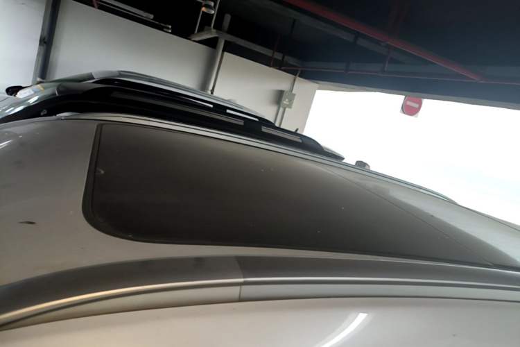 Used CHANGAN CS75 2017 Shangkui Edition 1.8T Automatic All-Wheel-Drive Luxury Model Roof