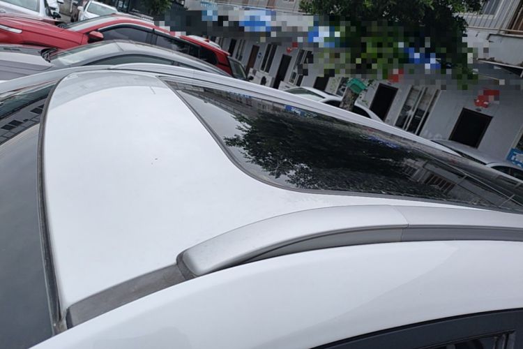 Used CHANGAN CS75 2017 Shangkui Edition 1.5T Automatic Fengxiang Model Roof