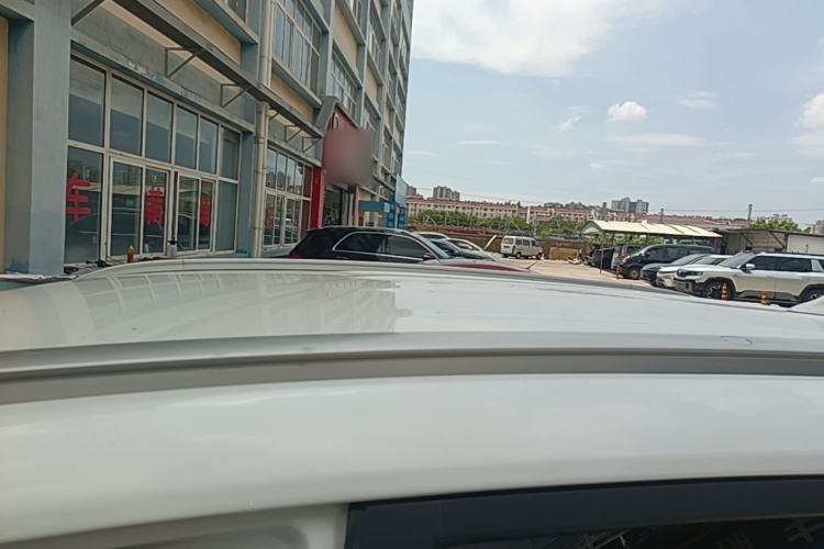 Used CHANGAN CS75 2017 Shangkui Edition 1.5T Manual Enjoyment Model Roof