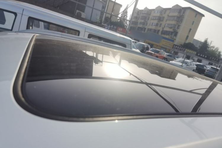 Used CHANGAN CS75 2017 Shangku Edition 1.5T Manual ZhiXiang Model Roof
