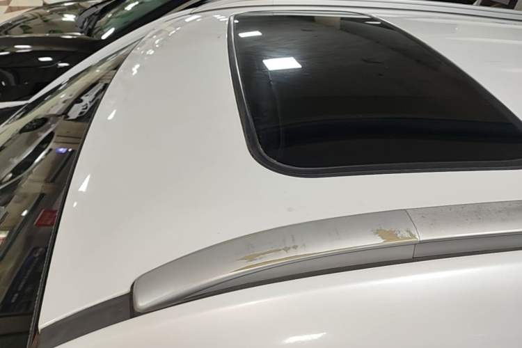 Used CHANGAN CS75 2017 Shangkui Edition 1.5T Manual Fengxiang Model Roof