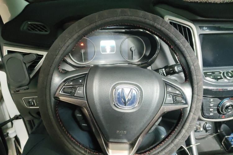 Used CHANGAN CS75 2017 Shangku Edition 1.5T Manual ZhiXiang Model Steering Wheel