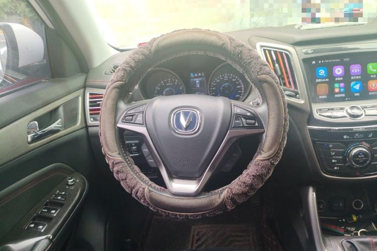 Used CHANGAN CS75 2017 Shangkui Edition 1.5T Manual Fengxiang Model Steering Wheel