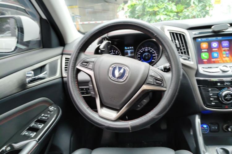 Used CHANGAN CS75 2017 Shangkui Edition 1.5T Manual Fengxiang Model Steering Wheel